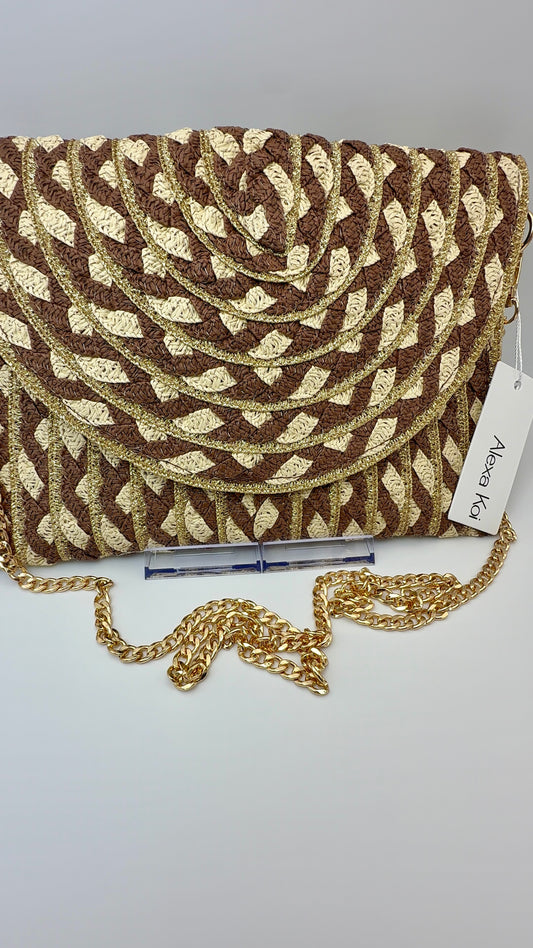 Cocoa & Cream Radiant Weave Clutch – Luxury Two-Tone Woven Chain Crossbody Bag