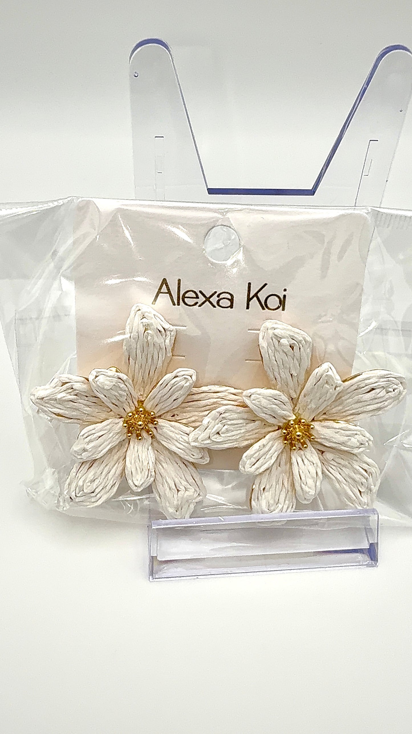 Ivory Bloom Statement Earrings – Woven Floral Gold Accent Earrings