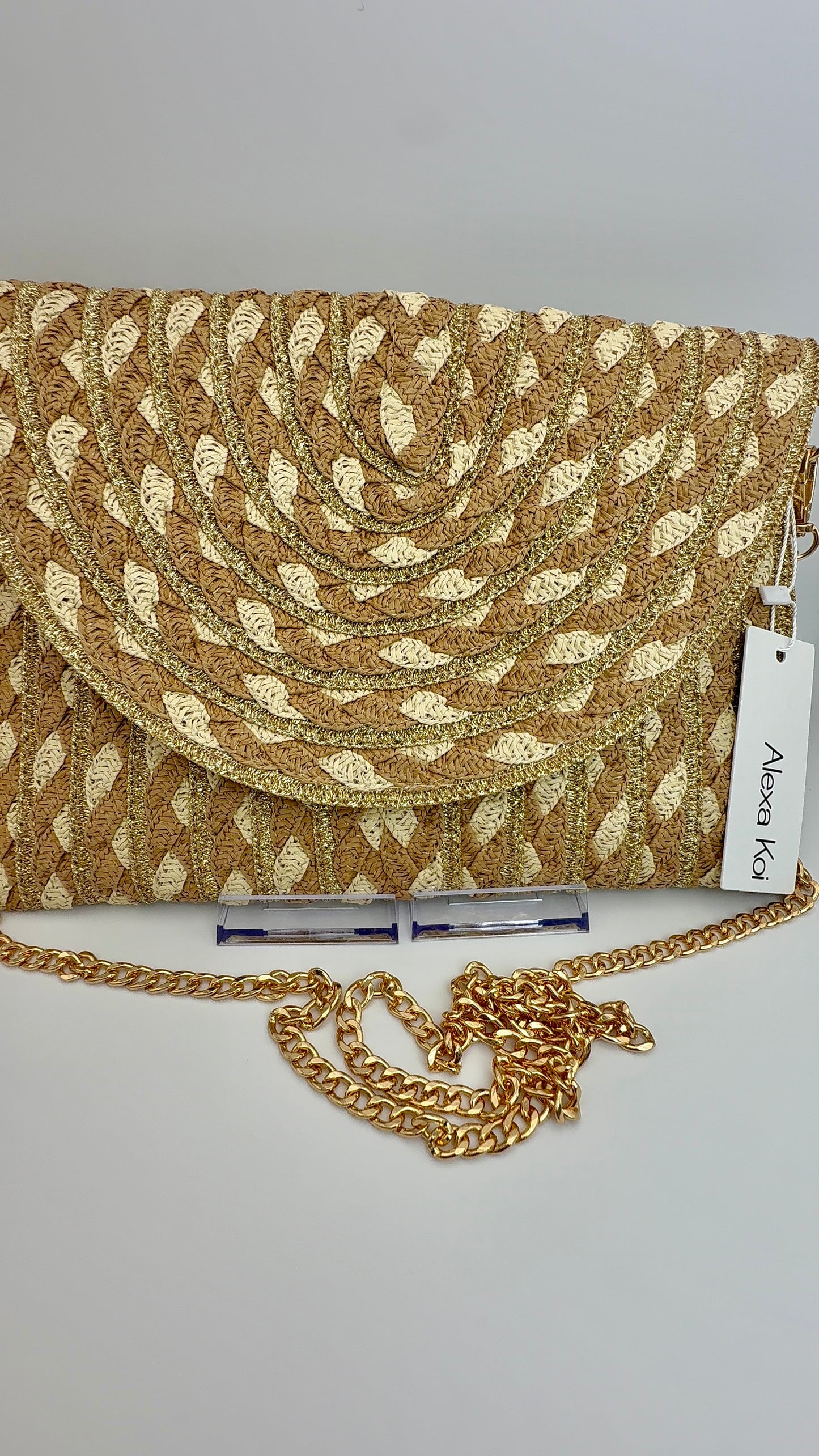 Sand & Gold Radiant Weave Clutch – Luxury Straw Woven Chain Crossbody Bag