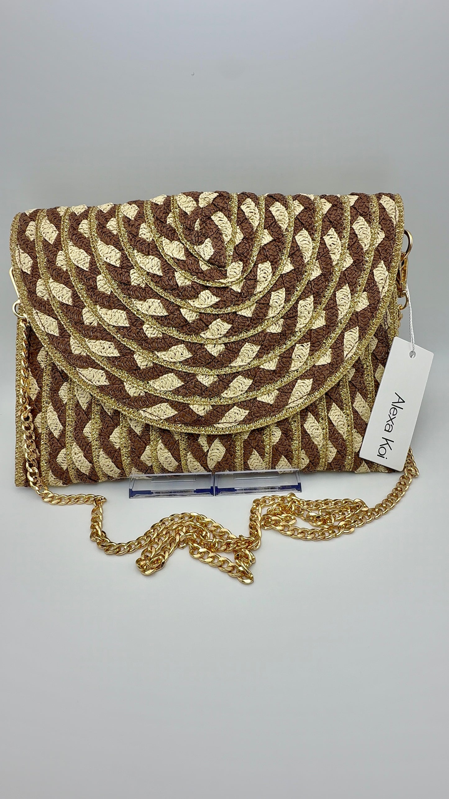 Cocoa & Cream Radiant Weave Clutch – Luxury Two-Tone Woven Chain Crossbody Bag